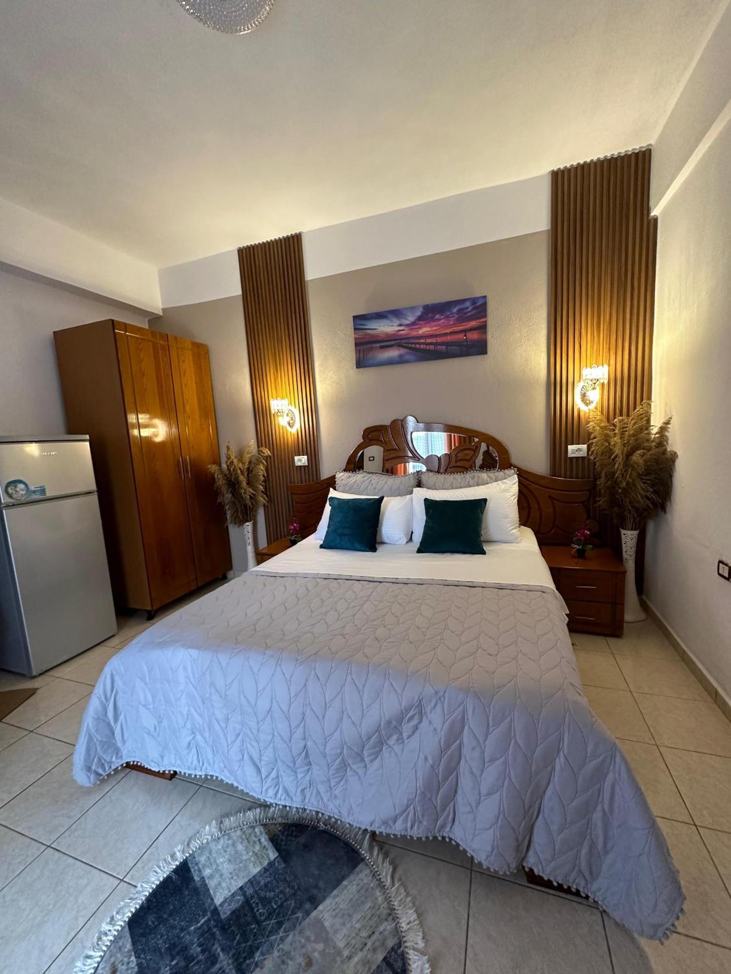 Feti Xhone Apartment Ксамил Екстериор снимка