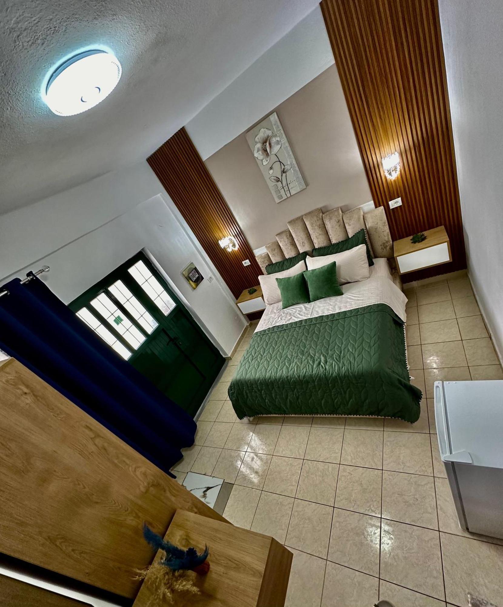 Feti Xhone Apartment Ксамил Екстериор снимка
