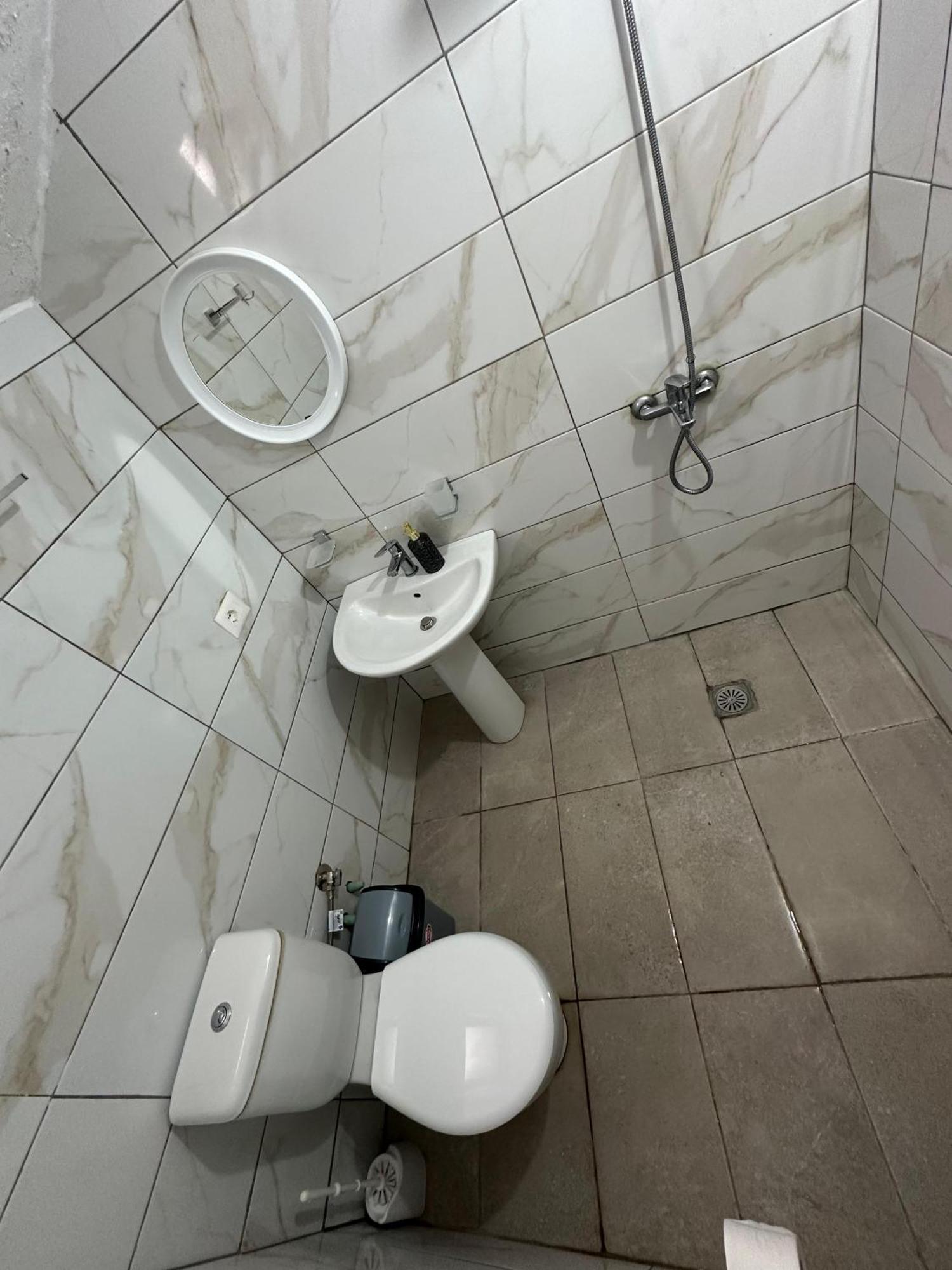 Feti Xhone Apartment Ксамил Екстериор снимка